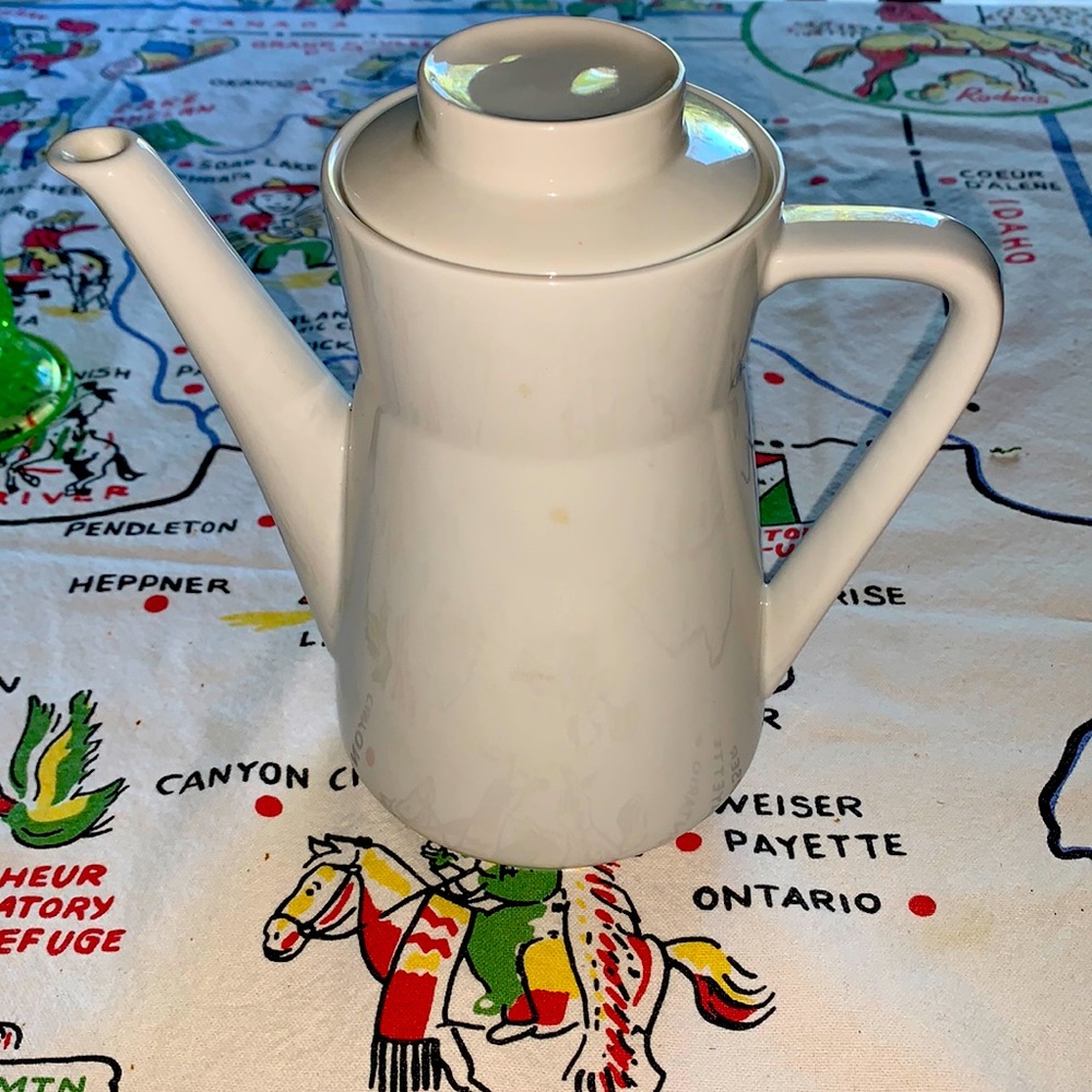 Seltzmann Weiden Bavaria W. Germany white tea pot